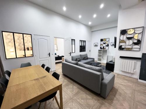 Urban Flat 66 - Pretty 3 bedroom in Paris