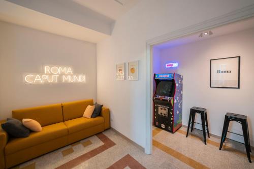Vintage Giuliana Apartment