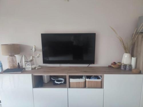 Kuchyň nebo kuchyňský kout v ubytování 4-persoons appartement met een mooi uitzicht