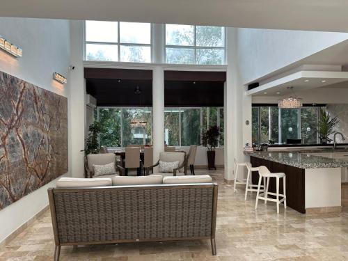 Gambar di galeri bagi Private Villa with Pool 10 min from Puerto Morelos Beach di Puerto Morelos