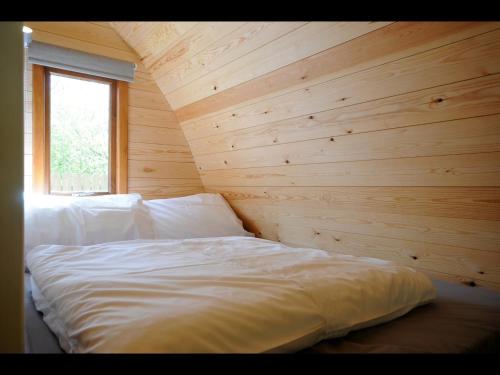 Ένα ή περισσότερα κρεβάτια σε δωμάτιο στο South Kerry Glamping