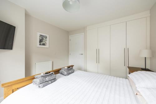 Luxury Detached Home photo 12
