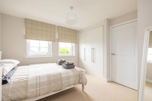 Luxury Detached Home photo 14