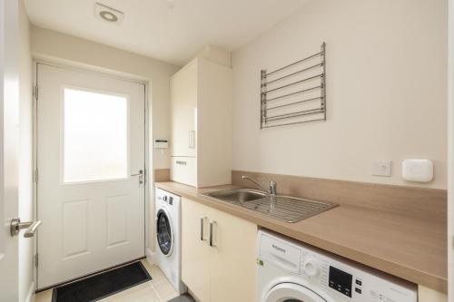 Luxury Detached Home photo 20