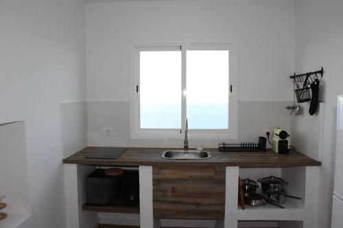 Kuchyň nebo kuchyňský kout v ubytování calMar Tenerife 2