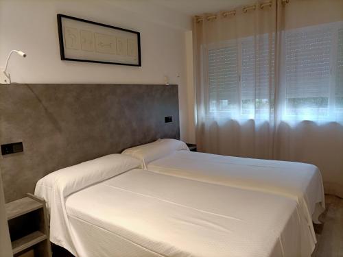 Gallery image of Apartamentos Zenit Mar in Noja