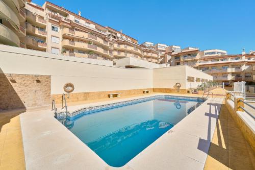 Sea la vie by Lovely Rentals