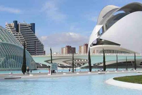 a view of the opera house in a city at GREAT APARTMENT CLOSE TO CENTER in Valencia