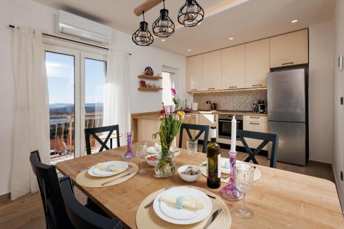 Summer Breeze apartment - Quiet place with a spectacular view and a garden