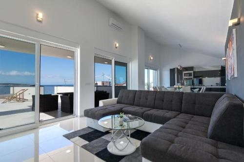 Gallery image of Luxury Mandre Penthouse in Mandre