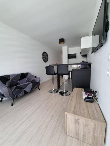 サン・ルイにあるLe city F2 centre-villeのギャラリーの写真