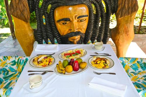 ヴィラの敷地内または近くでの食事または食べ物