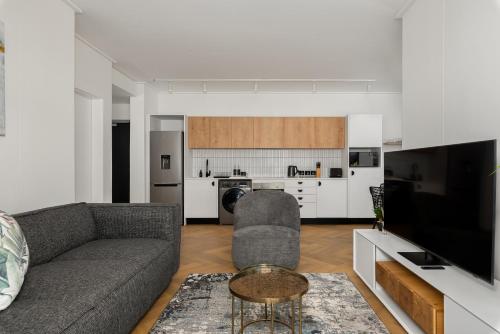 Kuchyň nebo kuchyňský kout v ubytování Nine Palms Luxury Apartments