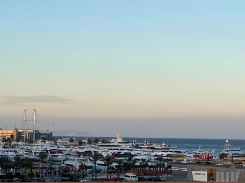 Marina View Apartment