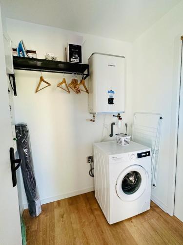 Φωτογραφία από το άλμπουμ του La Halte Occitane - Classé 3 étoiles - 1 chambre, parking, terrasse, tout inclus σε Μοντωμπάν