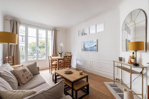 Veeve - Birds of Paradise