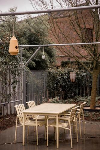 Gambar di galeri bagi KROOST di Lokeren
