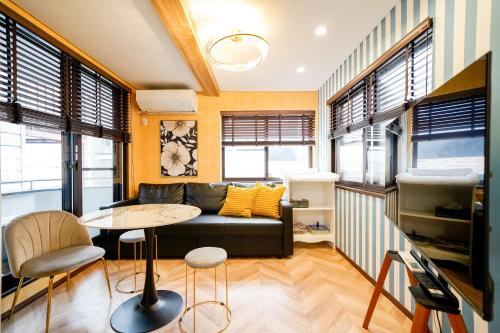 Ebisu Prime House- 5BR Private Home in the Heart of Tokyo, Wlak to Daikanyama & Shibuya