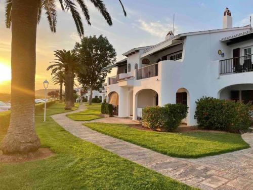 Bonito apartamento en playa de Son Bou