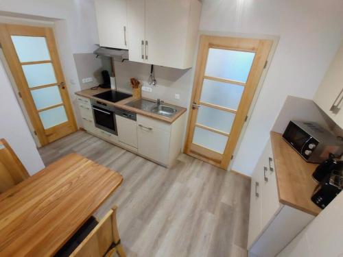 Moderne Wohnung für bis zu 4 Personen tesisinde mutfak veya mini mutfak