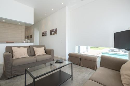 Bela Vista da Luz 17 by Destination Algarve