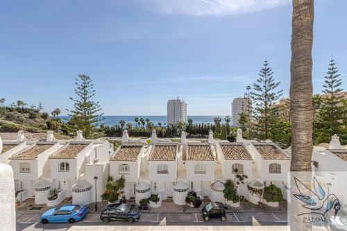 Benalgolf/Penthouse with Wonderful Sea Views