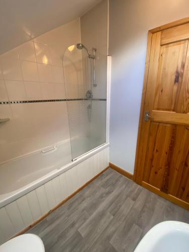 Vannituba majutusasutuses House & hot tub in Torbay Devon Torquay