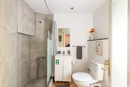 Phòng tắm tại Apartamento em Alfama - Centro Histórico
