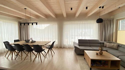 Χώρος καθιστικού στο Chalet MIA