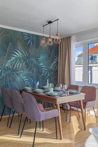 Luxury Loft View - 4 bedrooms - Gym - near Centre - Schönbrunn - Book Parking with us