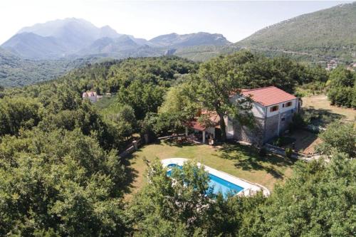 Amazing Villa In Slime, rest for mind, body and soul - Nature, garden and outside swimming pool