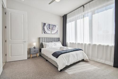 Stunning New Condo Close to Disney World photo 16