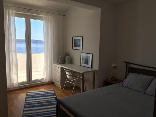 Gallery image of Holiday Home Mala Duba in Živogo&scaron;će