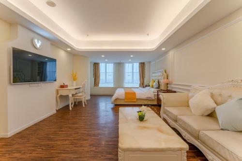 Μια τηλεόραση ή/και κέντρο ψυχαγωγίας στο The Legend Hotel- Free Deliver Service to Canton Fair Complex During Canton Fair Period