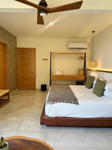 Letto o letti in una camera di Casa Bicachi - Adults Only