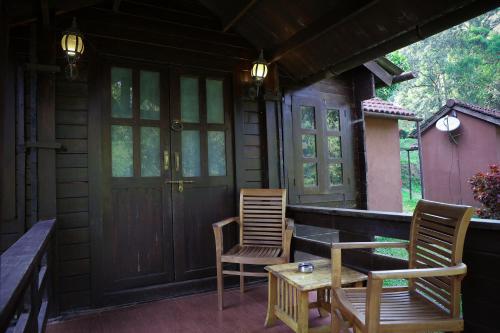 マディケーリにあるThree Hills Resort Coorgのギャラリーの写真