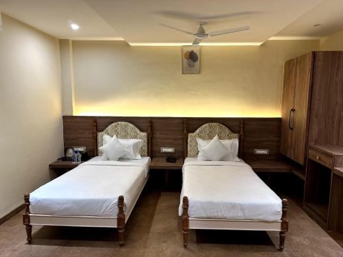 Gallery image of Hotel Yashraj Paradise in Akolia