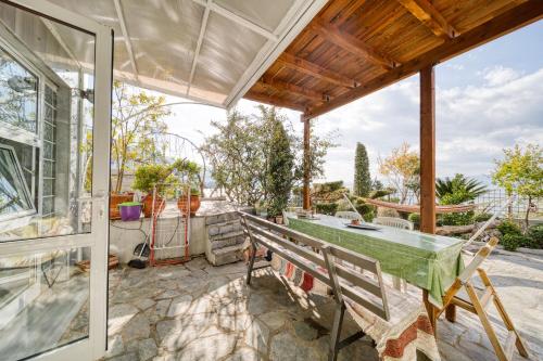 Μπαλκόνι ή βεράντα στο Magical View Studios 2 Asproneri, Kamena Vourla