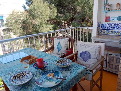 Beach apartment,two terraces,parking & WIFI