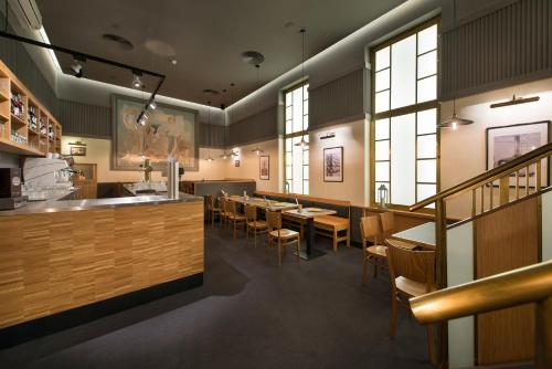 Hotel Esprit Image