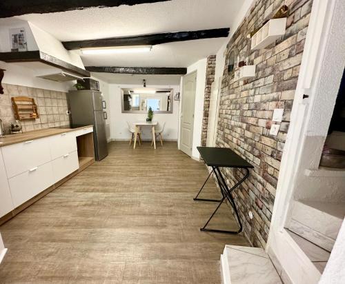 Photo de la galerie de l'établissement Charmante maison à Montagnac, à Montagnac