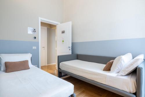 Suites Romae Rex