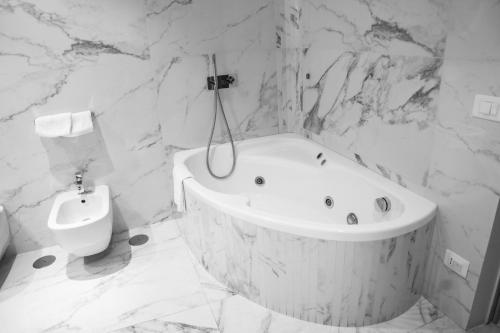 Ένα μπάνιο στο Soul Art Hotel