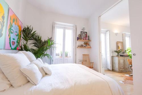 Elegant apartment next to Paseo del Prado - Alameda