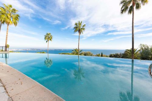 Exceptional Super-Cannes Glaïeuls with sea view swimming pools jacuzzi