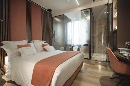 Tritone Luxury Suites Fontana di Trevi