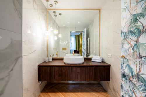 Glimpse Hotel photo 49