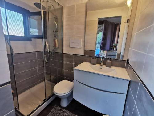 Koupelna v ubytování Villa Vista, a stunning view on Costa Smeralda