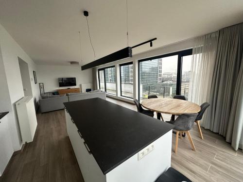 Picture of Penthouse for sale - Brussel / Bruxelles (Province). Immovlan