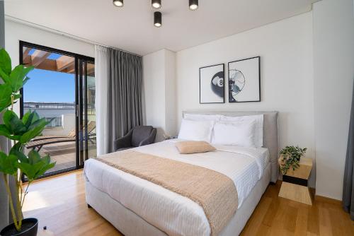 Majestic apartment with unique Acropolis view